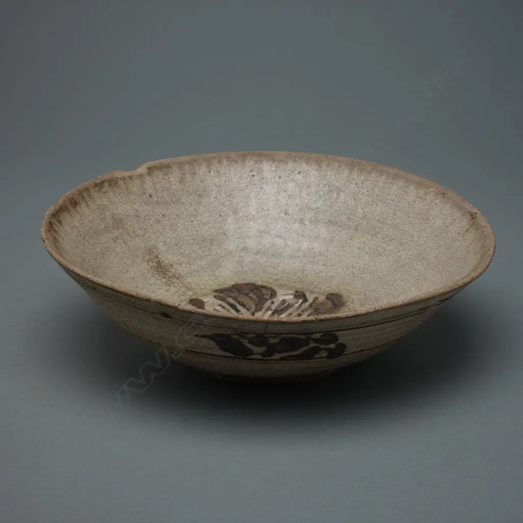 Stoneware bowl - Sukothai, 14th to 15thC, Image 1++